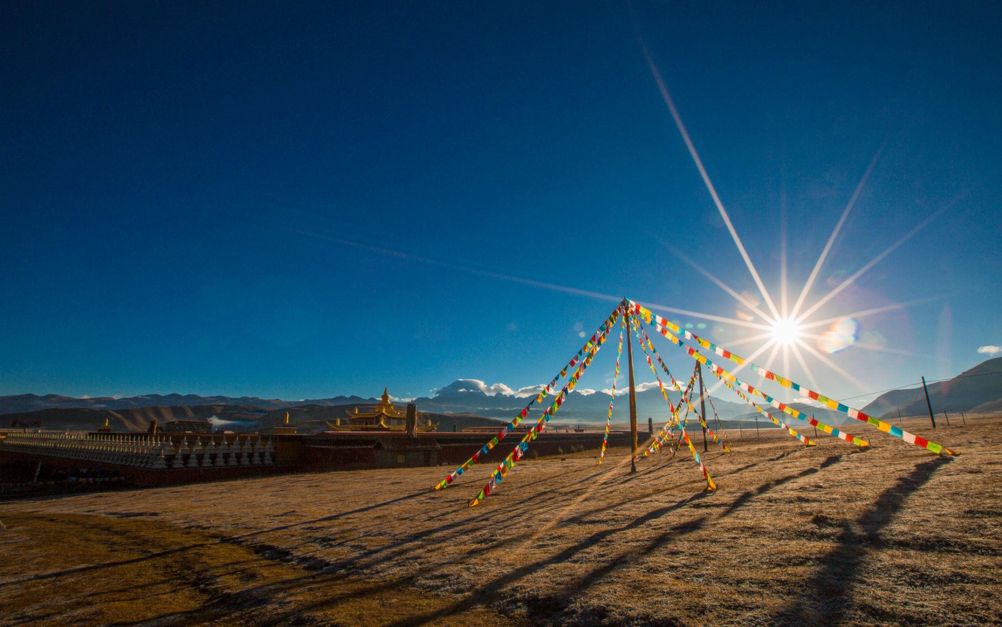 Tagongsteppe, Ganzi Prefecture, Sichuan Province, China.