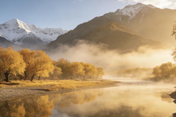 Bomi and Motuo in Autumn: A Journey Through Tibet’s Forests, Snow Mountains and Rainforests